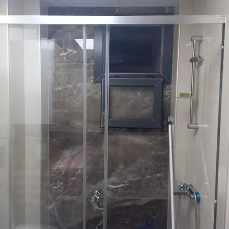 Kusadasi, Davutlar Mah. 1+1 Mobilyali Site Icinde Yazlik Apartment Kusadasi